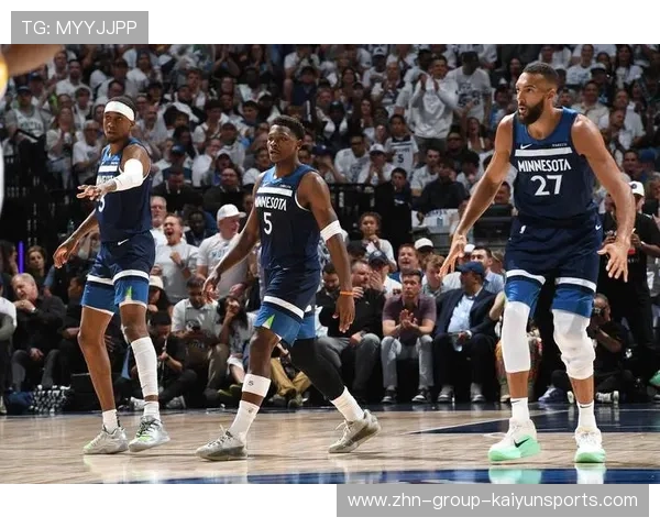 唐斯借掩护外投命中，森林狼优势保持